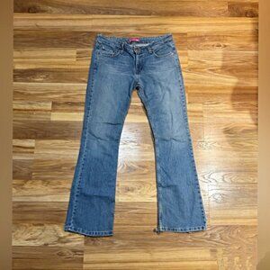 Vintage Y2K Levis 518 Superlow Stretch Denim Low Rise Boot Cut Jeans~11L~